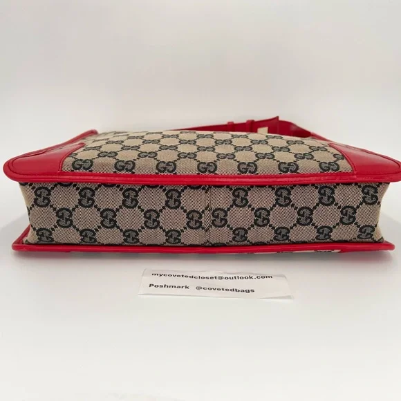 Gucci Vintage GG Canvas Shoulder Bag Very Good Condition!